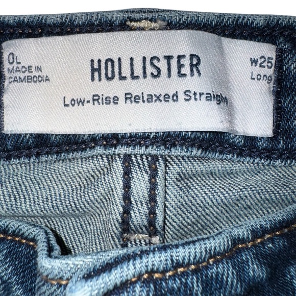 Hollister Women's Low-Rise Relaxed Straight Leg Jeans 0L - Picture 3 of 4